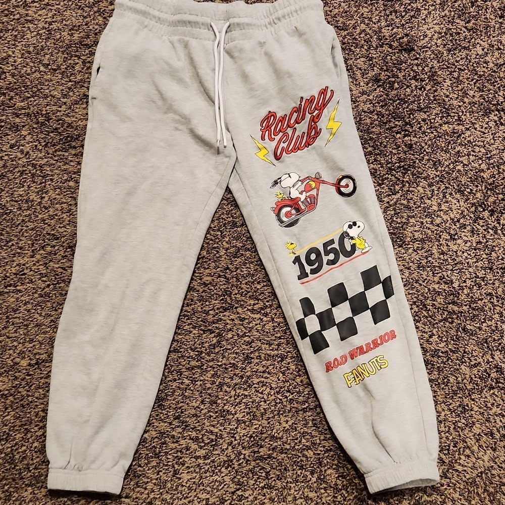 Peanuts Snoopy Men's Light Heather Grey Jogger Pants Elastic Waist Size L